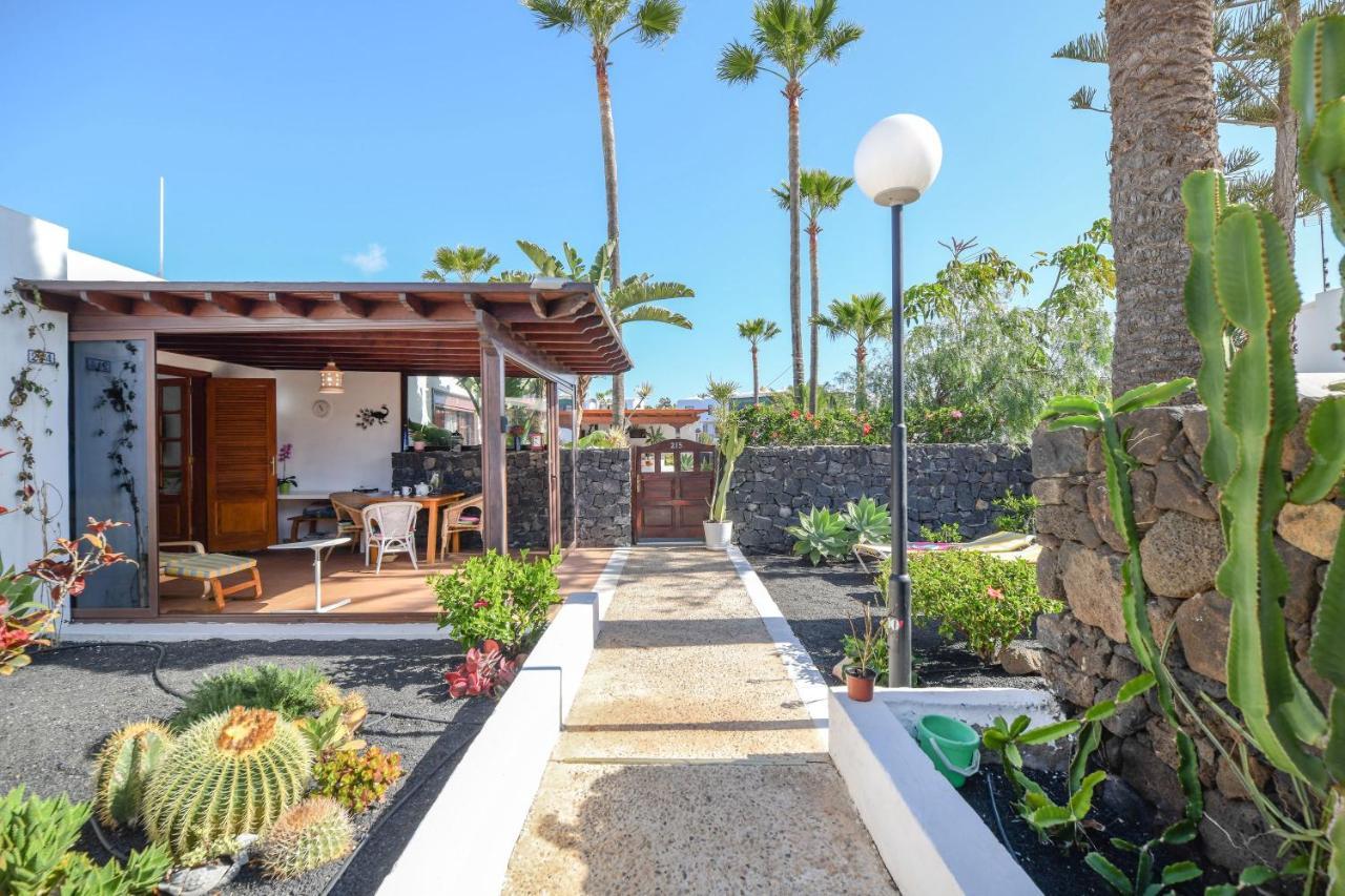 Bungalow Playa Bastian Costa Teguise Kültér fotó